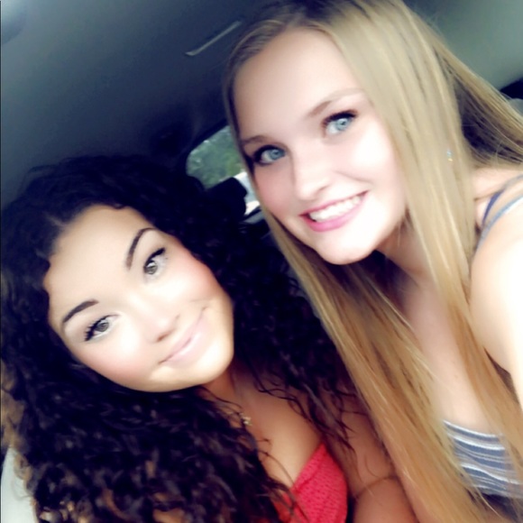 Meet your Posher, Colleen - Picture 1 of 1